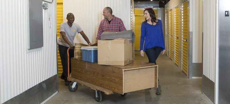 clients with a staff in NYC Mini Storage