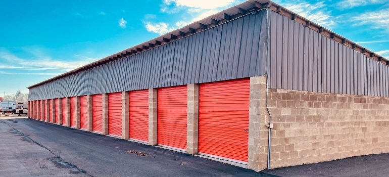 Storage units
