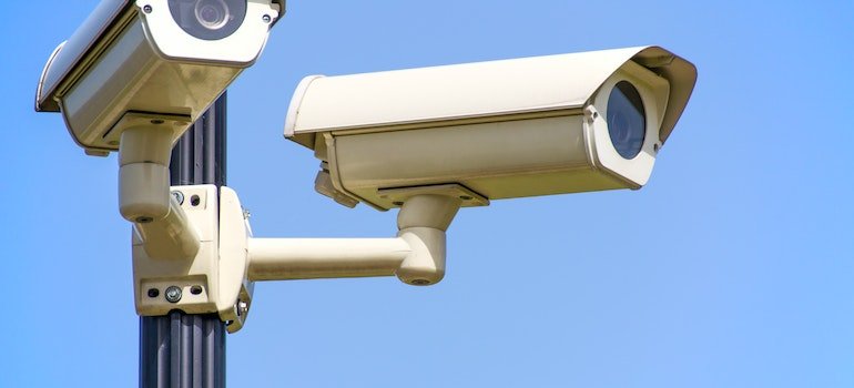 security cameras on a pole as one of the points to consider while choosing storage units