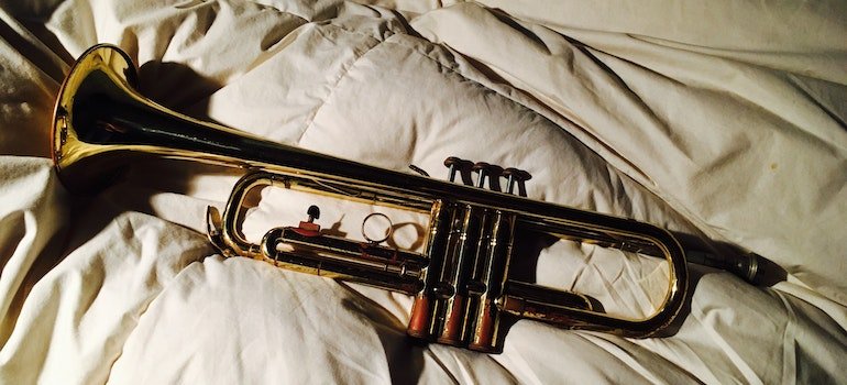 Before storing music instruments you can wrap them in cloth