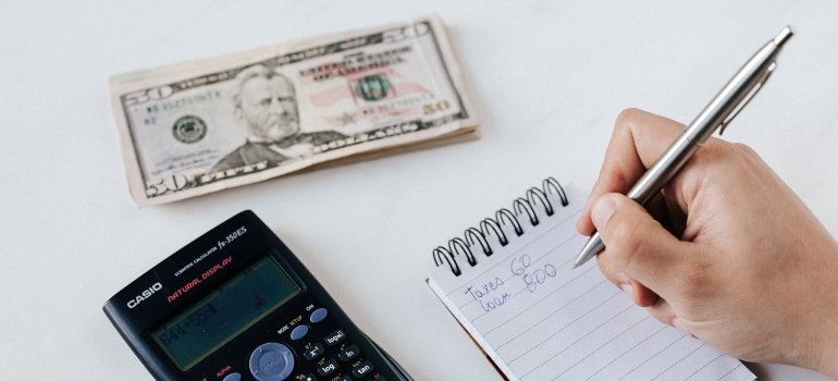 Some of the best ideas to improve your NYC move are to have money a calculator, and a notepad that you will use in the process