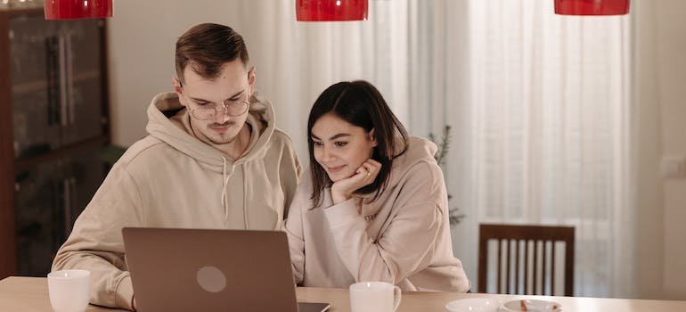 A couple doing research for their move from Castle Hill to Lower East Side