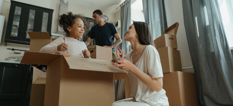 A family preparing for a stress-free move from Bronx to Manhattan