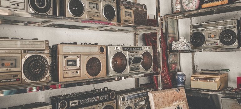 Stereos in a storage unit, well maintained.