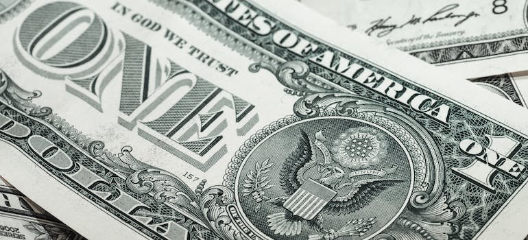 A single dollar bill