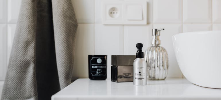 Toiletries as a part of the moving day survival kit.