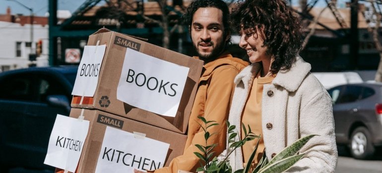 A couple that is trying to relocate in less than a week using portable storage.