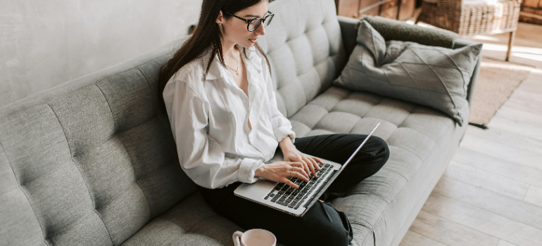 A girl searching the web.