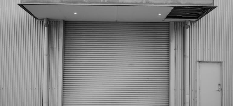 A storage unit