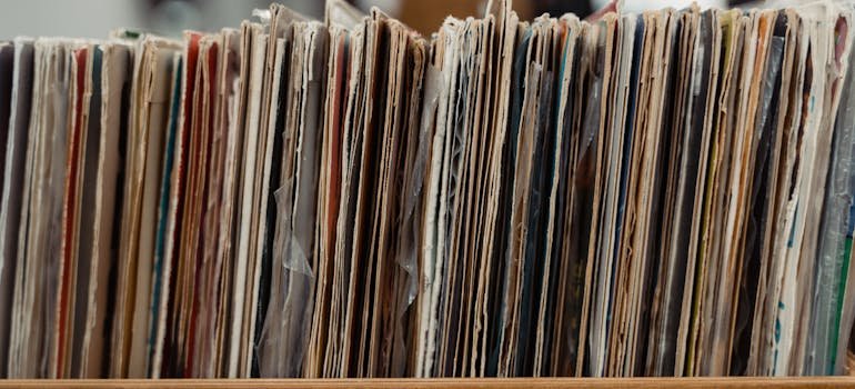 Stored documents a sone of the ways businesses use storage units in NYC